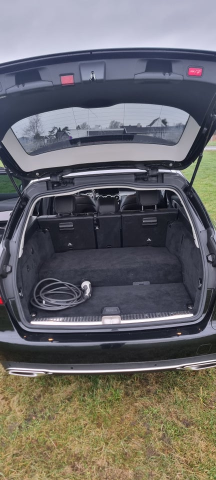 Mercedes C300 e 2,0 Avantgarde stc. aut. 5d