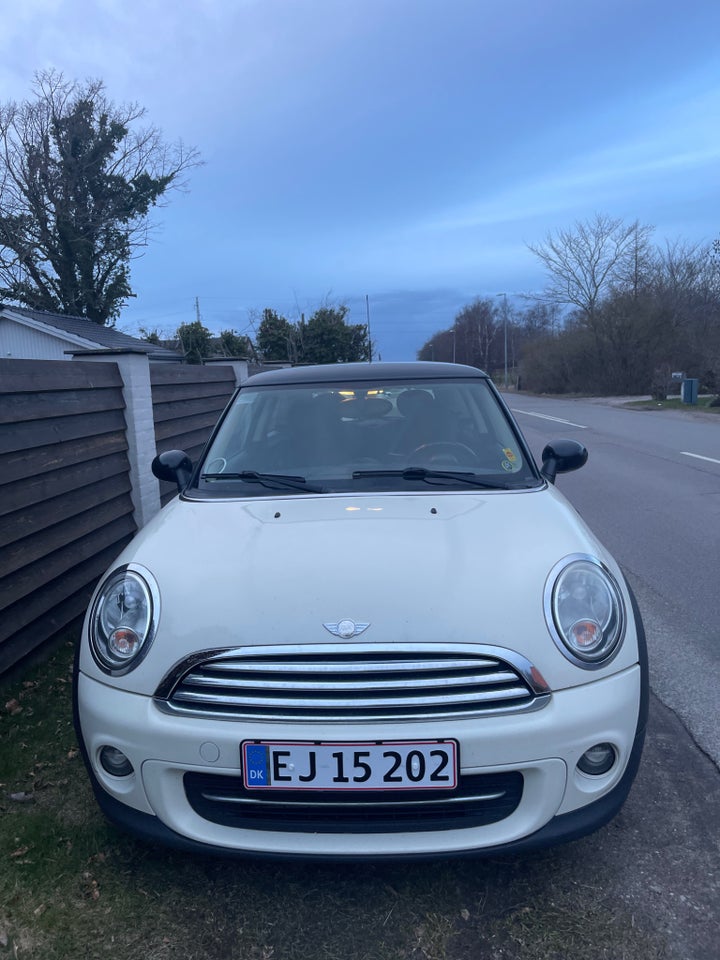 MINI Cooper 1,6 aut. 3d