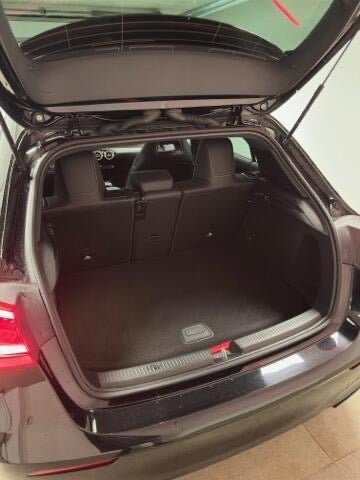 Mercedes A250 e 1,3 AMG Line aut. 5d