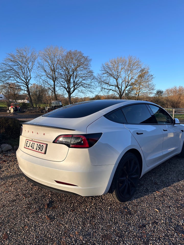 Tesla Model 3 Performance AWD 4d