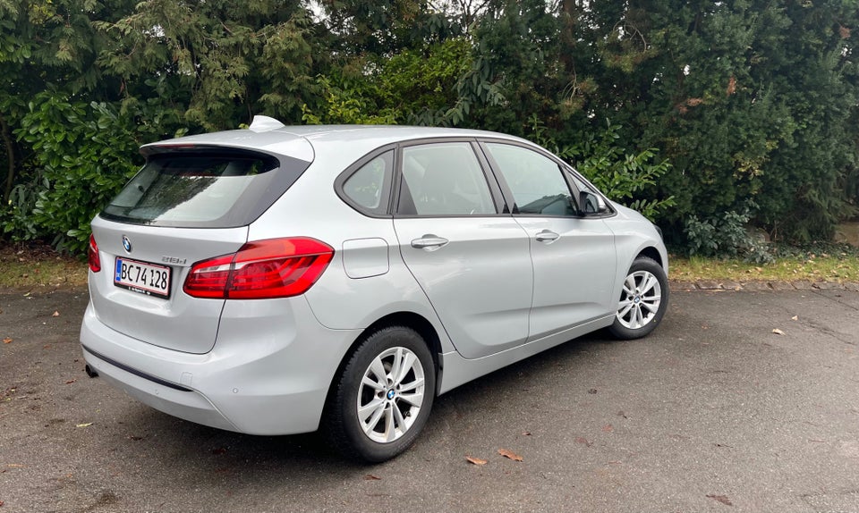 BMW 218d 2,0 Active Tourer Sport Line aut. 5d