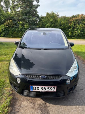 Ford S-MAX 2,0 Titanium 7prs 5d