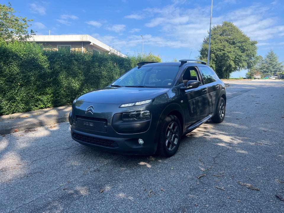 Citroën C4 Cactus 1,6 BlueHDi 100 Cool 5d