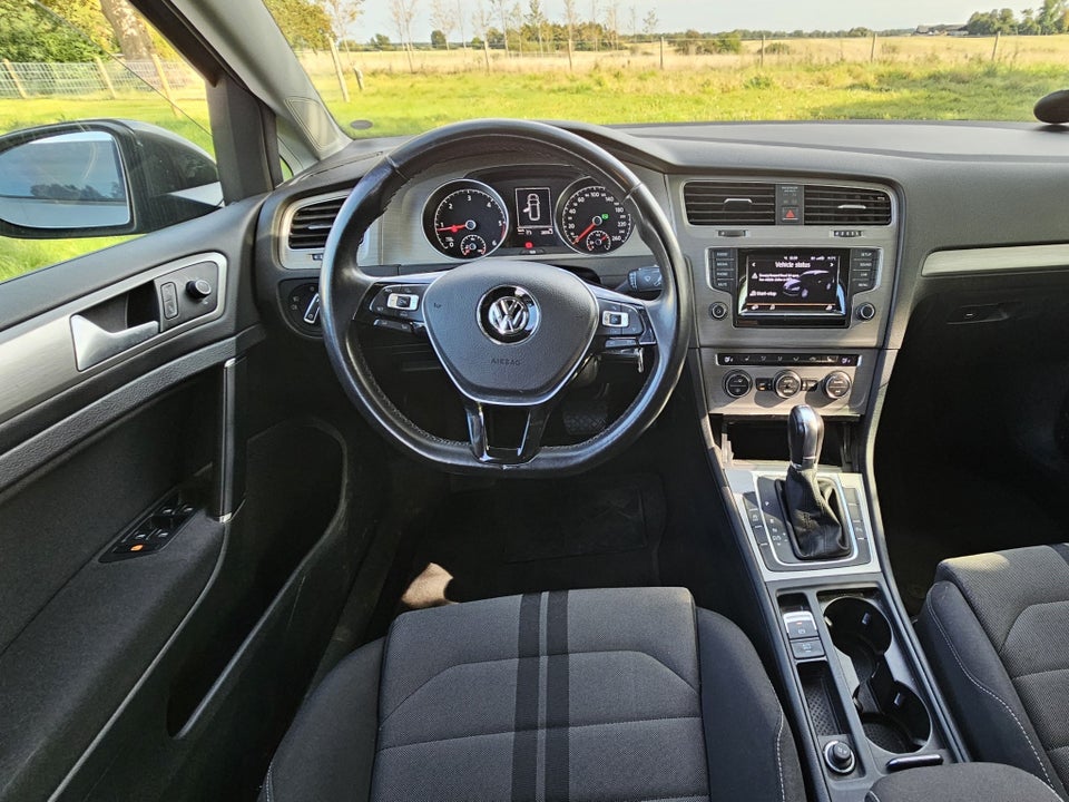 VW Golf VII 1,6 TDi 105 Comfortline Variant DSG BM 5d