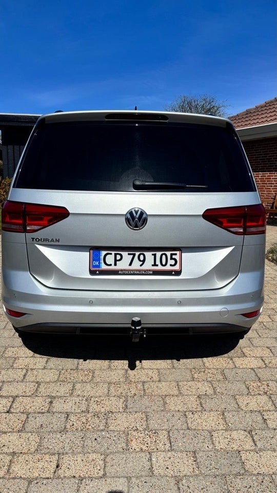 VW Touran 1,6 TDi 115 Comfortline Connect DSG 7prs 5d