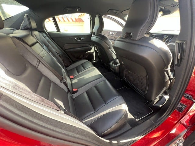 Volvo S60 2,0 T5 250 R-Design aut. AWD 4d