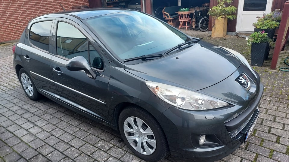 Peugeot 207 1,6 HDi 92 Comfort+ 5d