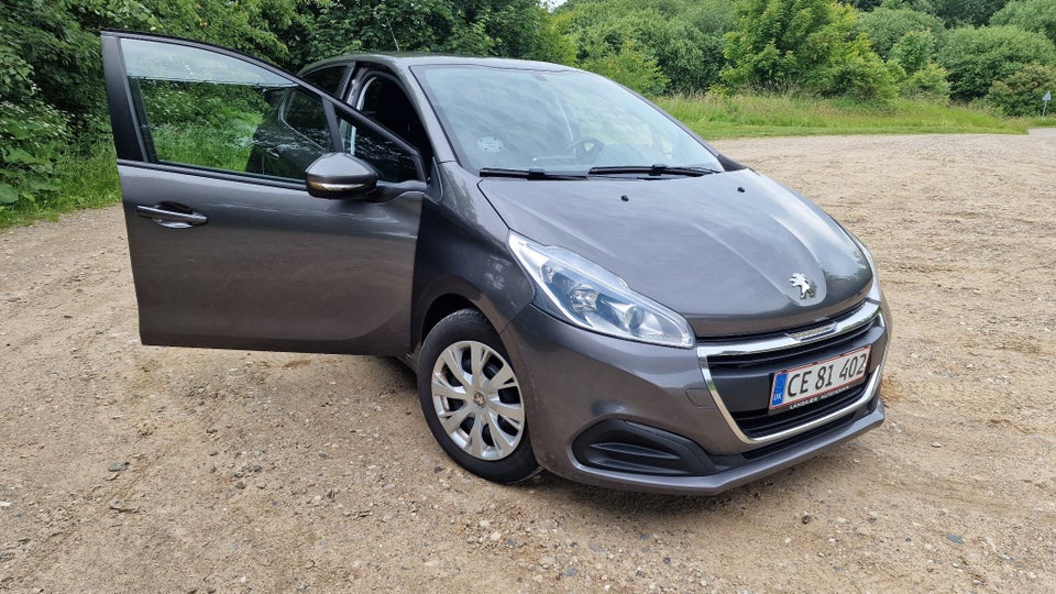 Peugeot 208 1,6 BlueHDi 100 Chili 5d