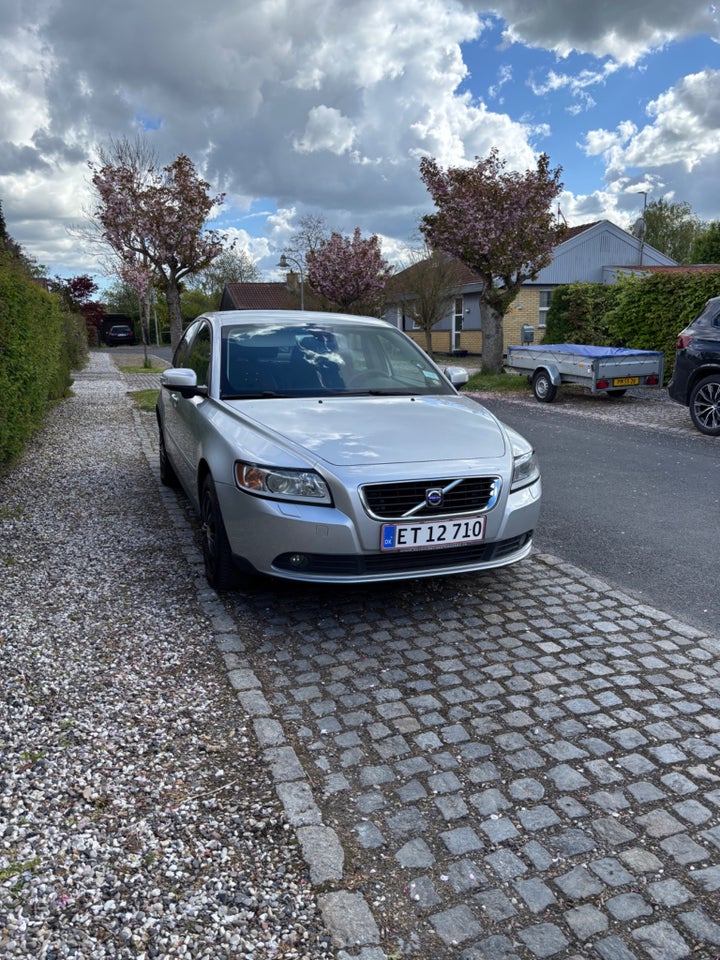 Volvo S40 1,6 D DRIVe 4d
