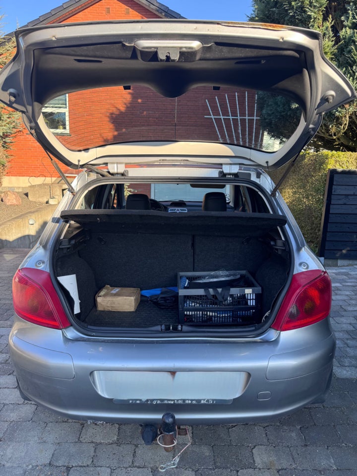 Peugeot 307 2,0 Griffe 5d