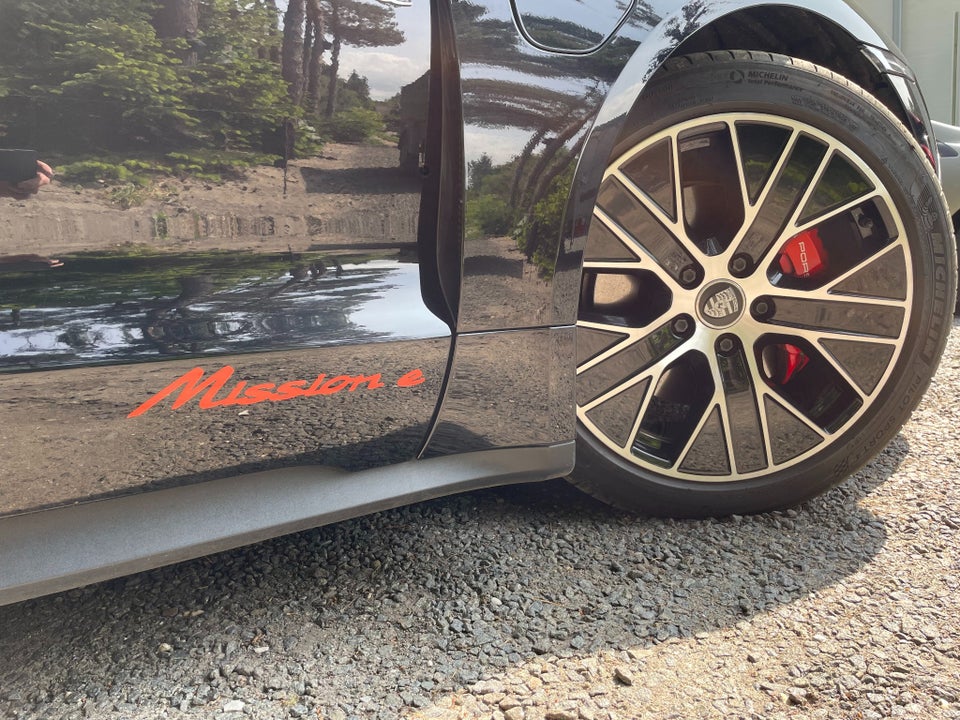 Porsche Taycan 4S 4d