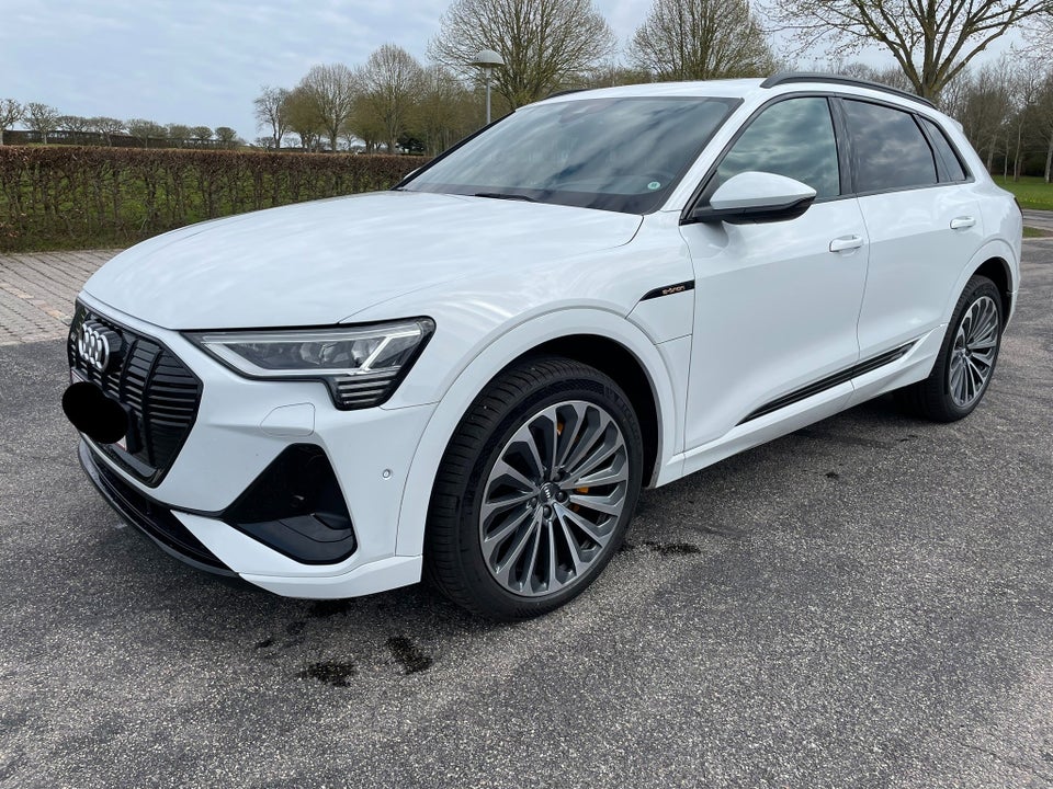 Audi e-tron 50 S-line quattro 5d