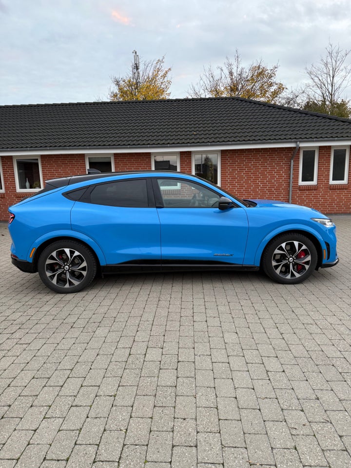 Ford Mustang Mach-E 98 GT Extended Range AWD 5d