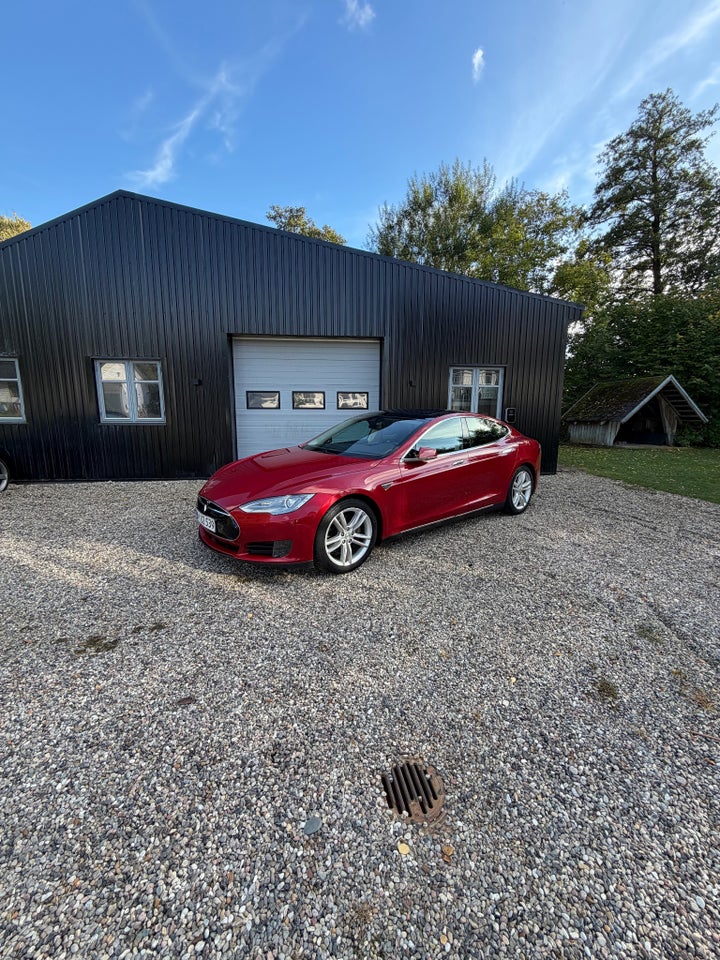 Tesla Model S 85D 5d