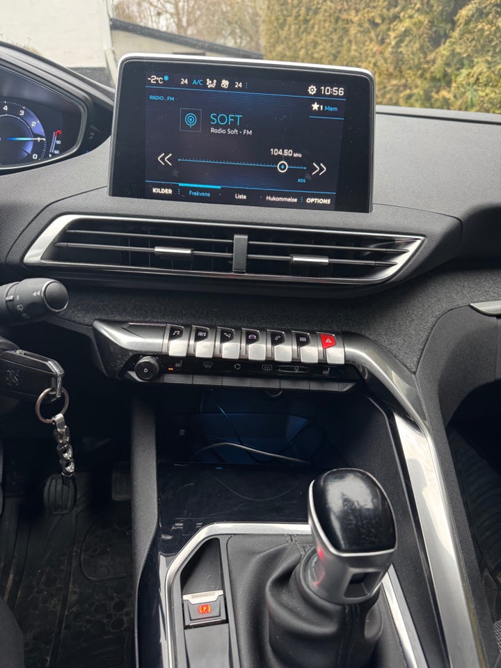 Peugeot 3008 1,2 e-THP 130 Allure 5d