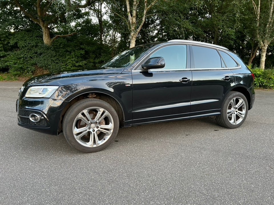 Audi Q5 2,0 TFSi 225 quattro Tiptr. 5d