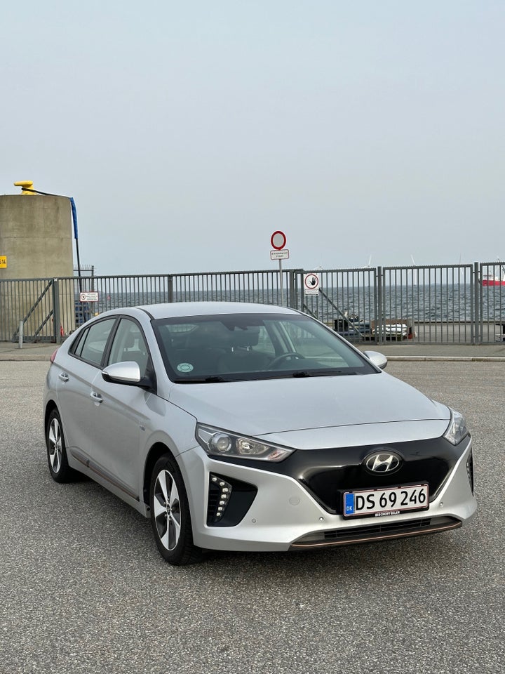 Hyundai Ioniq EV Trend 5d