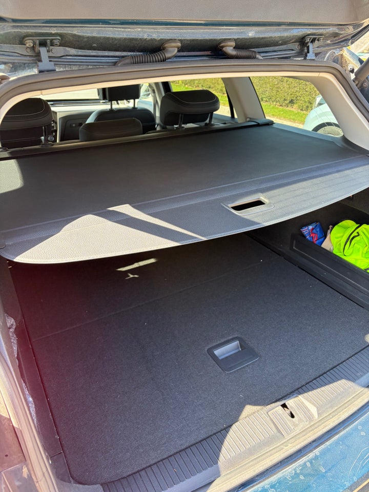 VW Passat 1,5 TSi 150 Elegance+ Variant DSG 5d