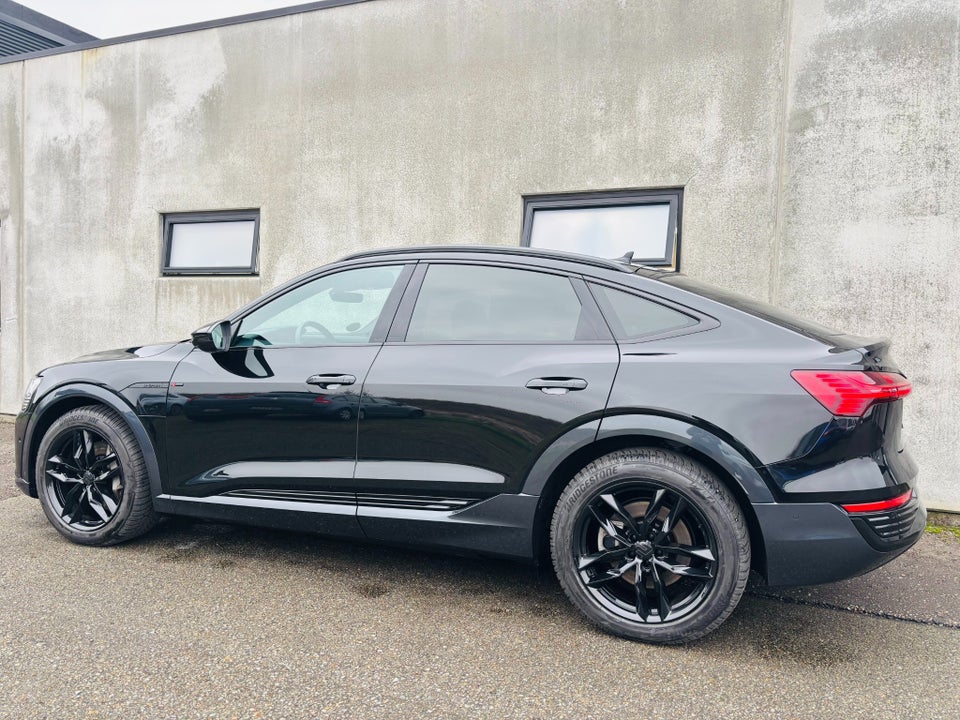 Audi Q8 e-tron 50 S-line Sportback quattro 5d