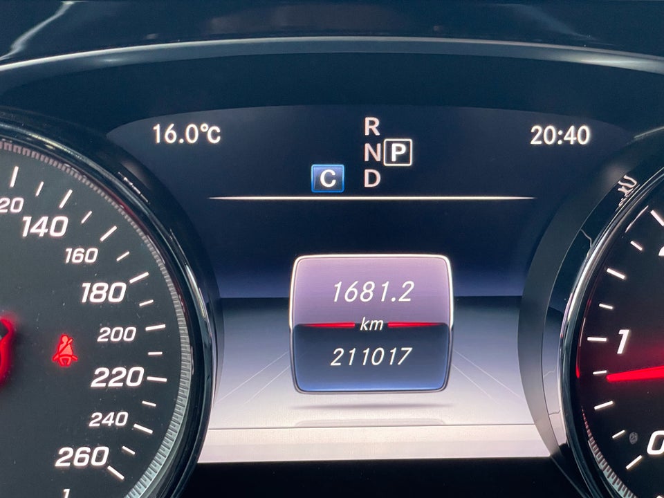 Mercedes E220 d 2,0 Avantgarde stc. aut. 5d