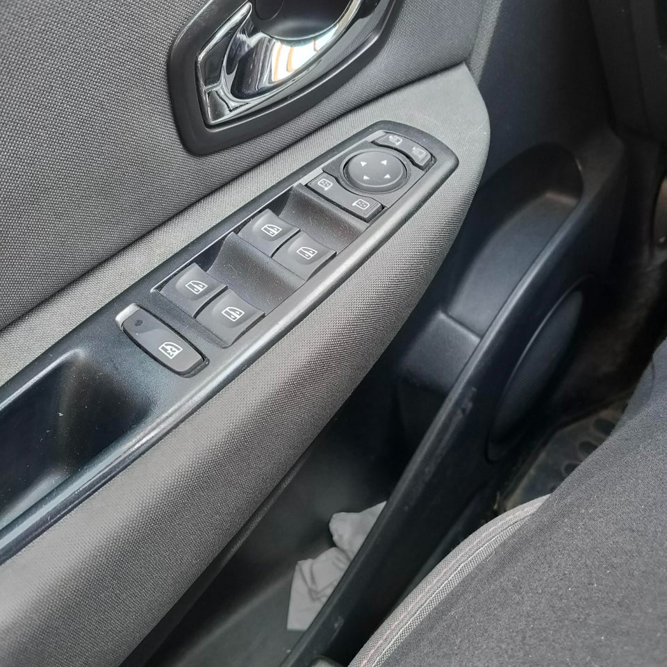 Renault Grand Scenic III 1,6 dCi 130 Expression 7prs 5d
