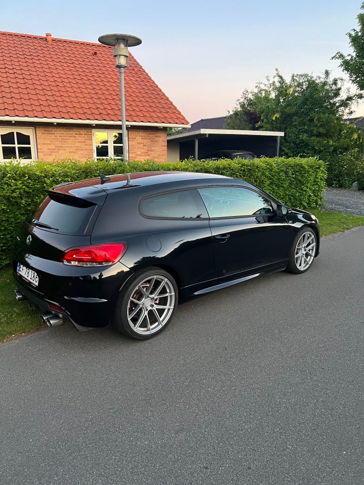 VW Scirocco 2,0 TDi 177 R-line 3d