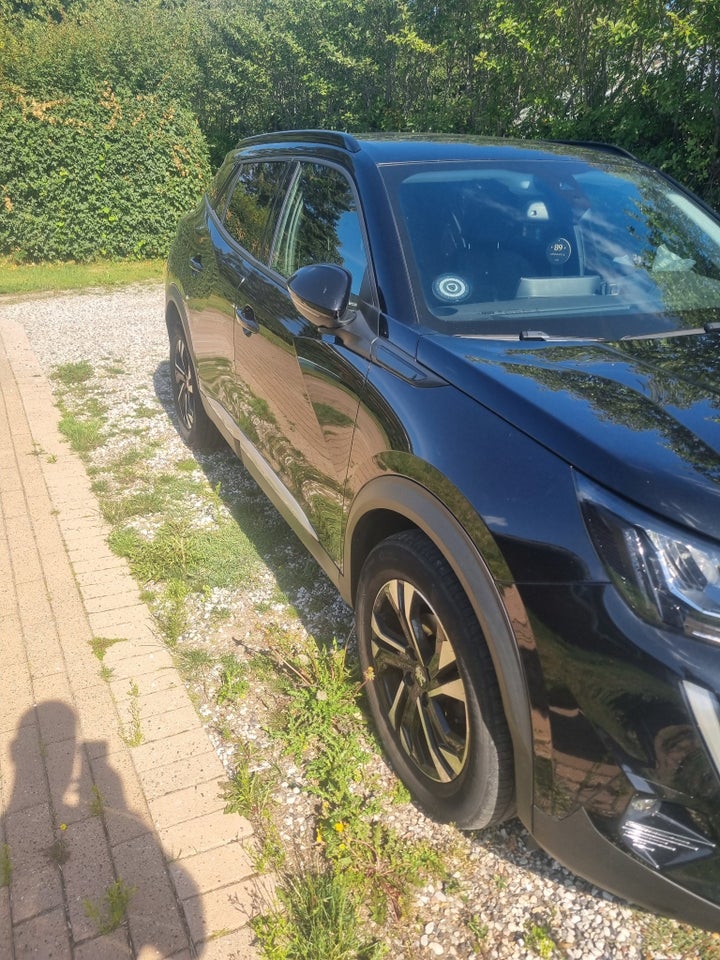 Peugeot 2008 1,2 PureTech 130 Platin Sport EAT8 5d