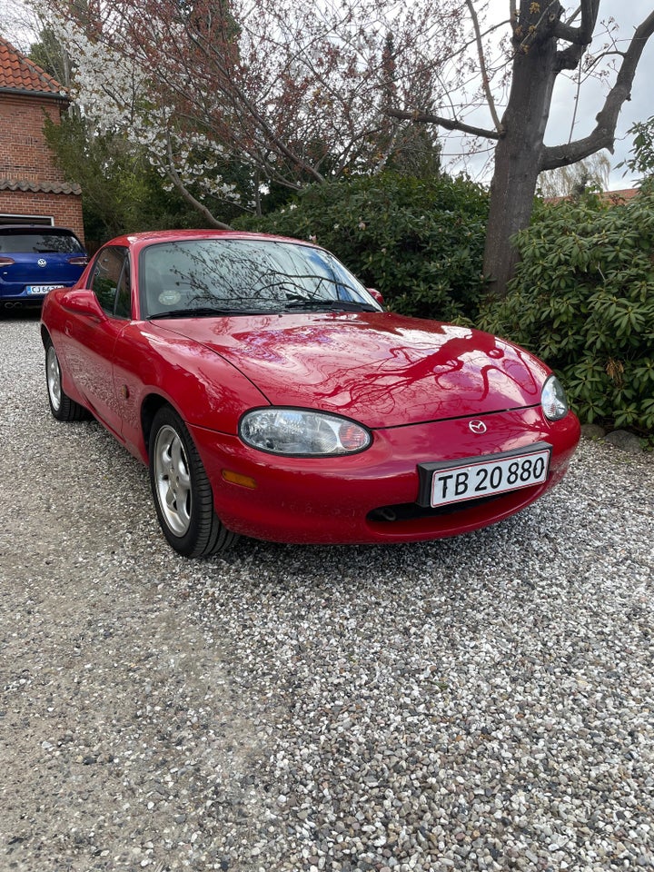Mazda MX-5 1,8  2d