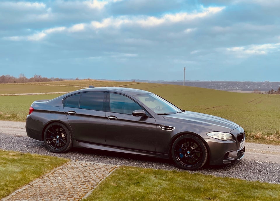 BMW M5 4,4 aut. 4d