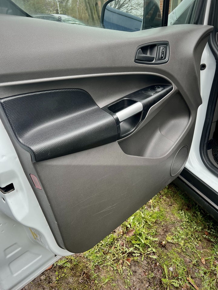Ford Transit Connect 1,5 TDCi 100 Trend kort