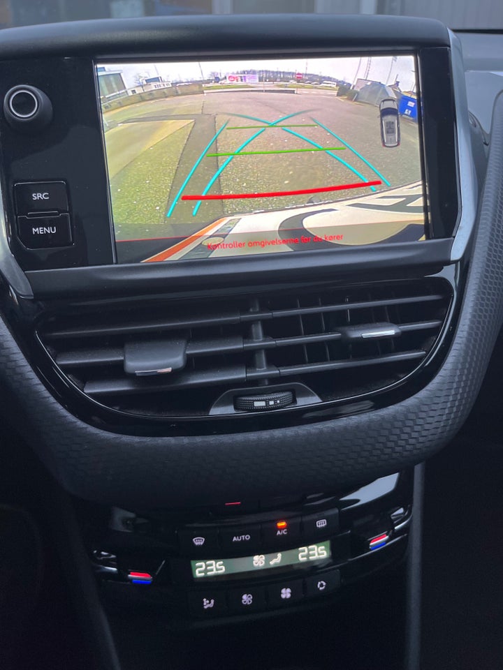 Peugeot 2008 1,2 PureTech 110 GT Line Sky EAT6 5d