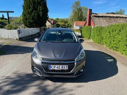 Peugeot 208 1,5 BlueHDi 100 Infinity Sky 5d