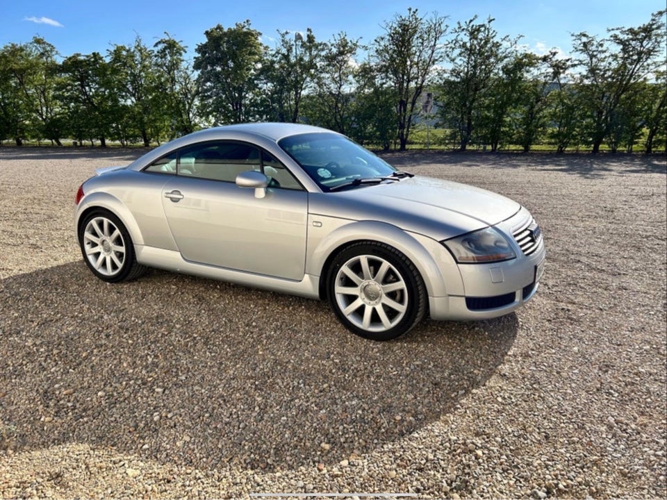 Audi TT 1,8 T 180 Coupé 2d