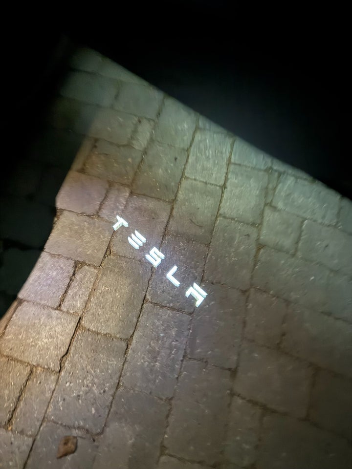 Tesla Model Y Long Range AWD 5d