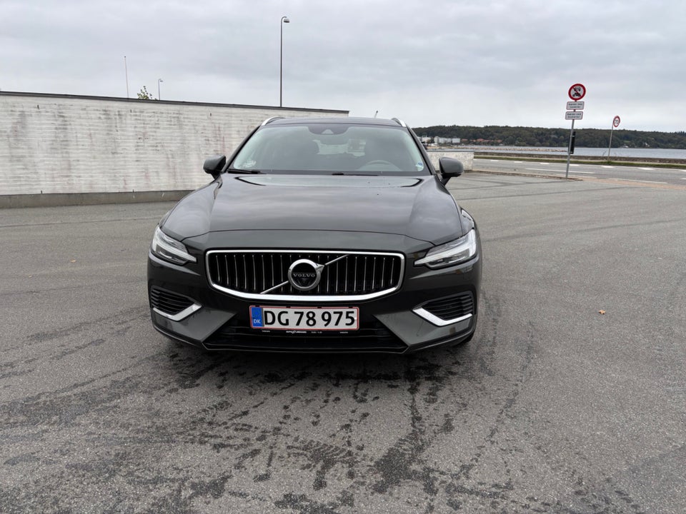 Volvo V60 2,0 T6 ReCharge Inscription aut. AWD 5d