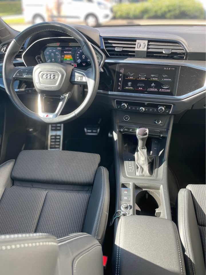 Audi Q3 45 TFSi e S-line plus Sportback S-tr. 5d