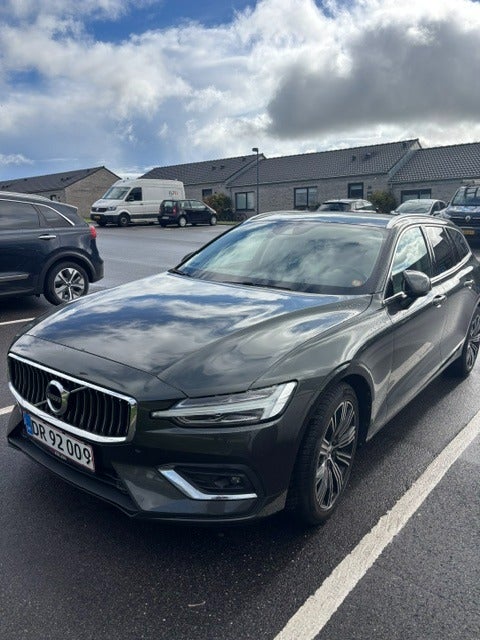 Volvo V60 2,0 B4 197 Inscription aut. 5d