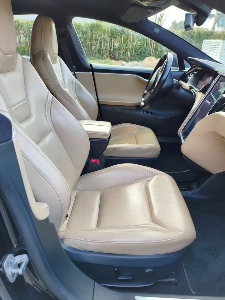 Tesla Model S 85 5d