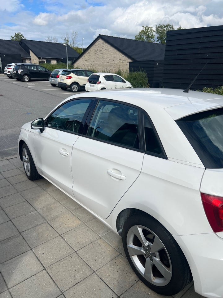 Audi A1 1,4 TFSi 125 Sportback 5d