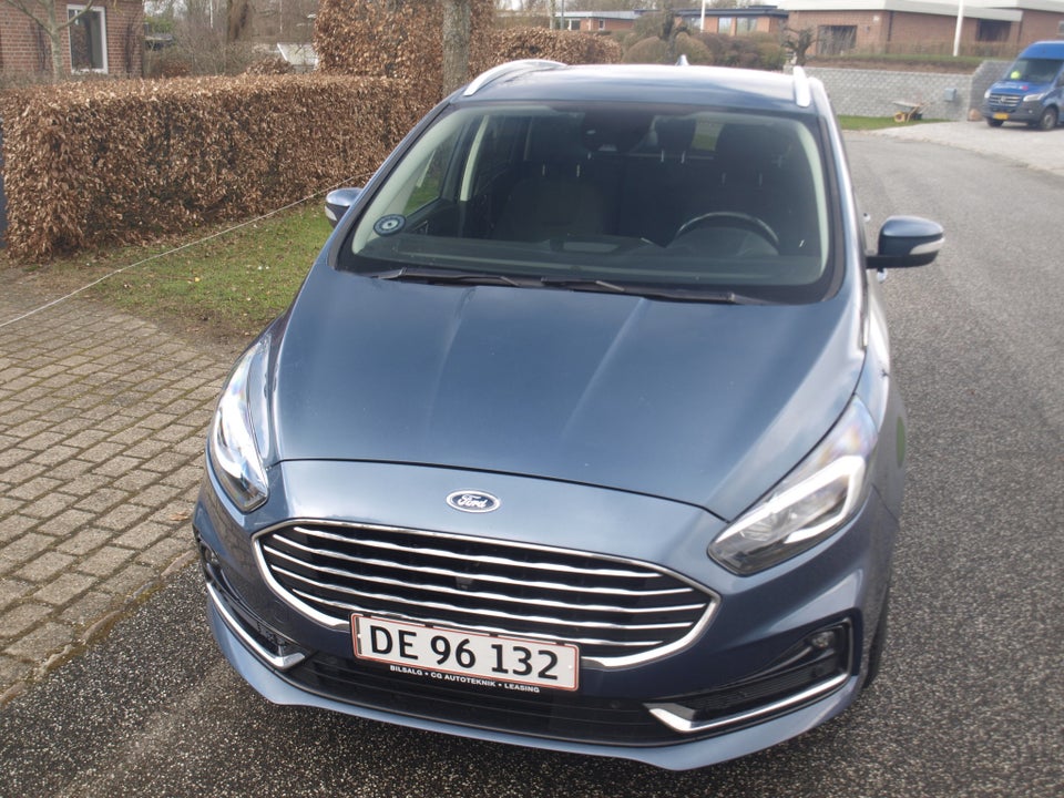 Ford S-MAX 2,0 EcoBlue Titanium aut. 5d