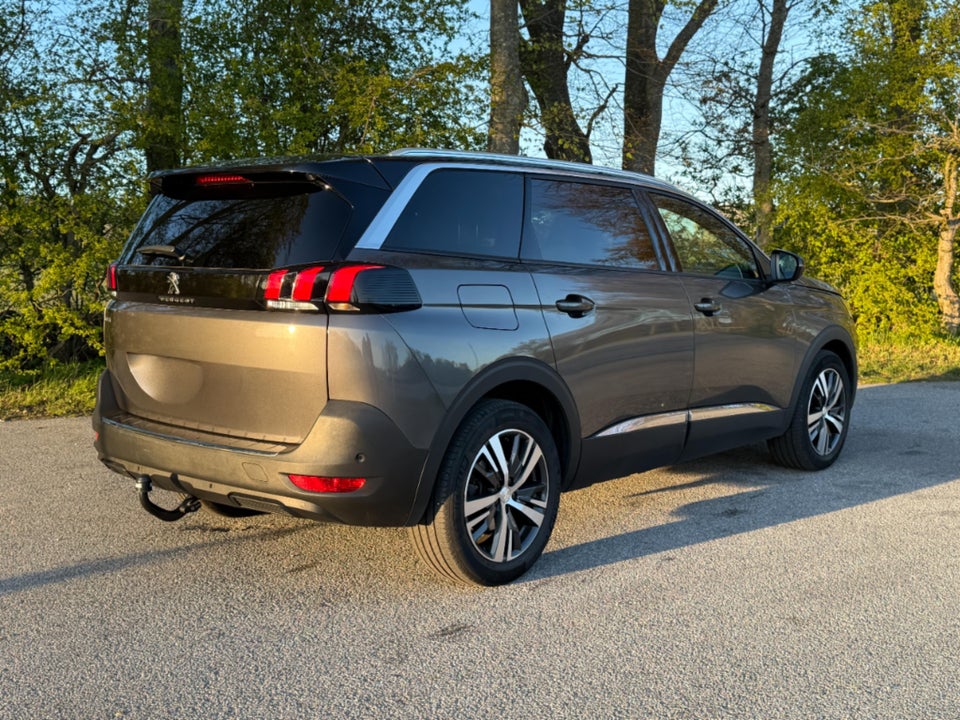 Peugeot 5008 1,5 BlueHDi 130 Allure Pack EAT8 7prs 5d
