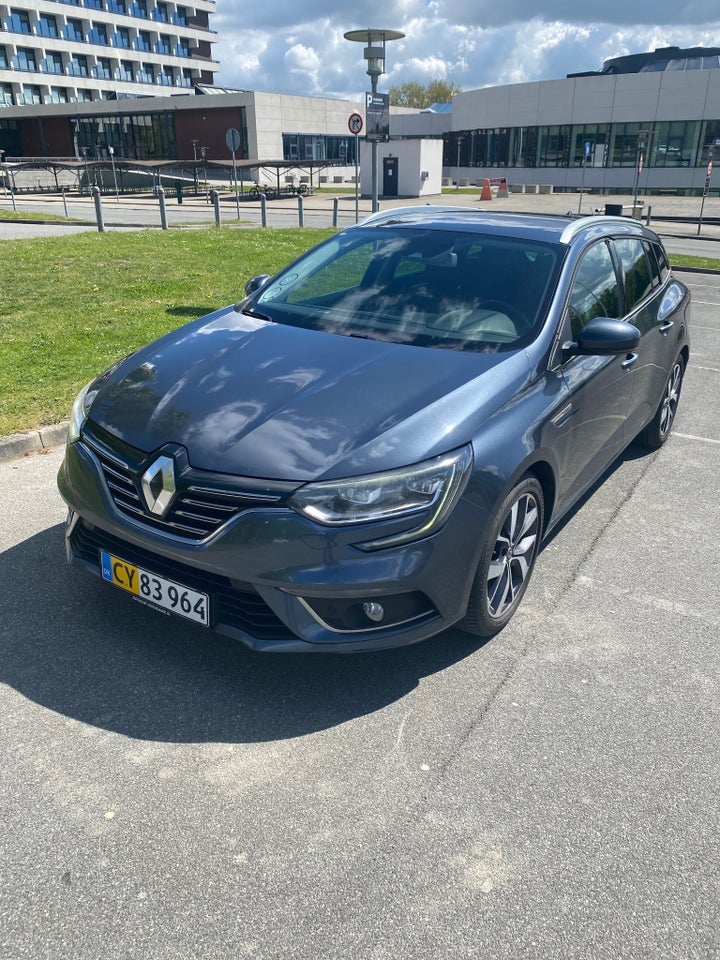Renault Megane IV 1,5 dCi 110 Bose Edition Sport Tourer EDC Van 5d