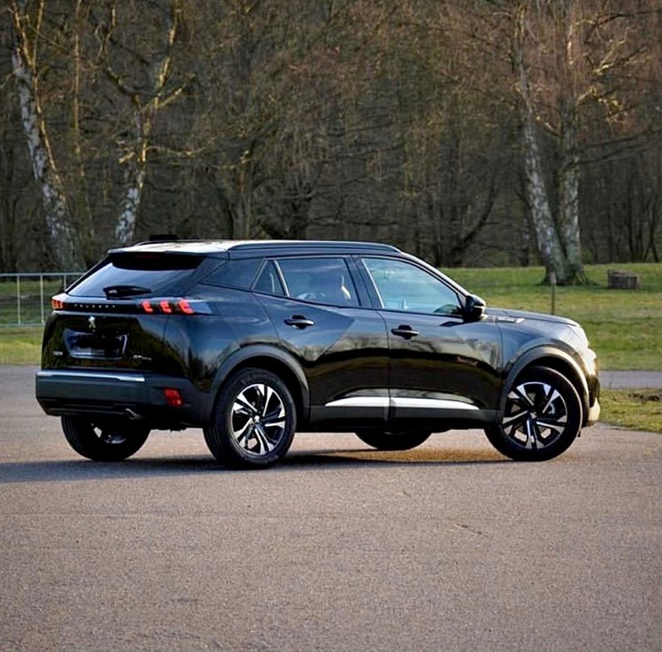 Peugeot e-2008 50 GT Pack 5d