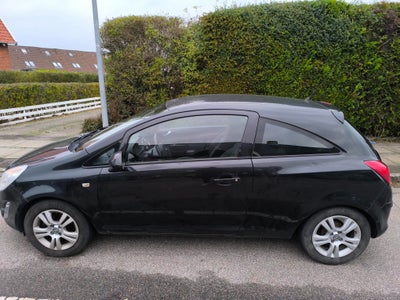 Opel Corsa 1,2 16V Cosmo aut. 3d
