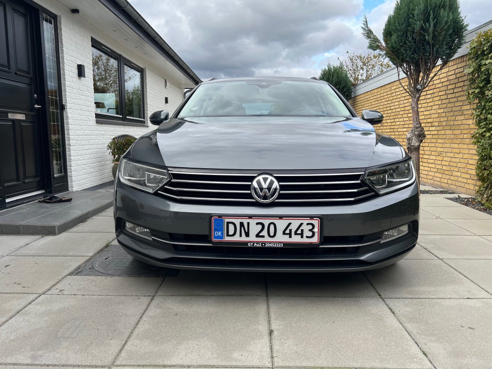 VW Passat 2,0 TDi 150 Comfortline Variant DSG 5d