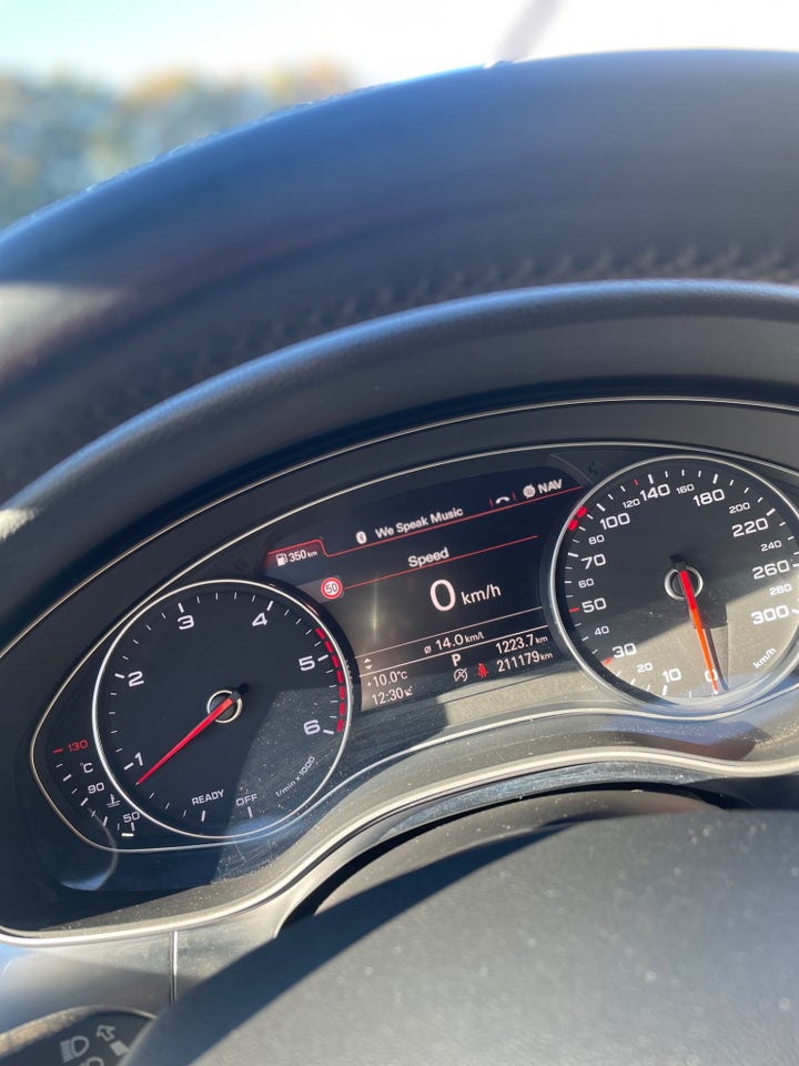 Audi A6 3,0 TDi 218 Avant S-tr. 5d