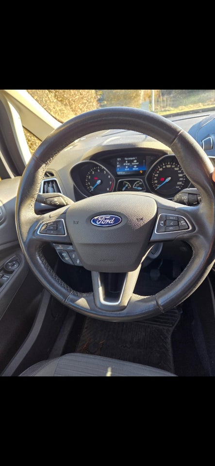 Ford C-MAX 1,5 SCTi 150 Titanium 5d