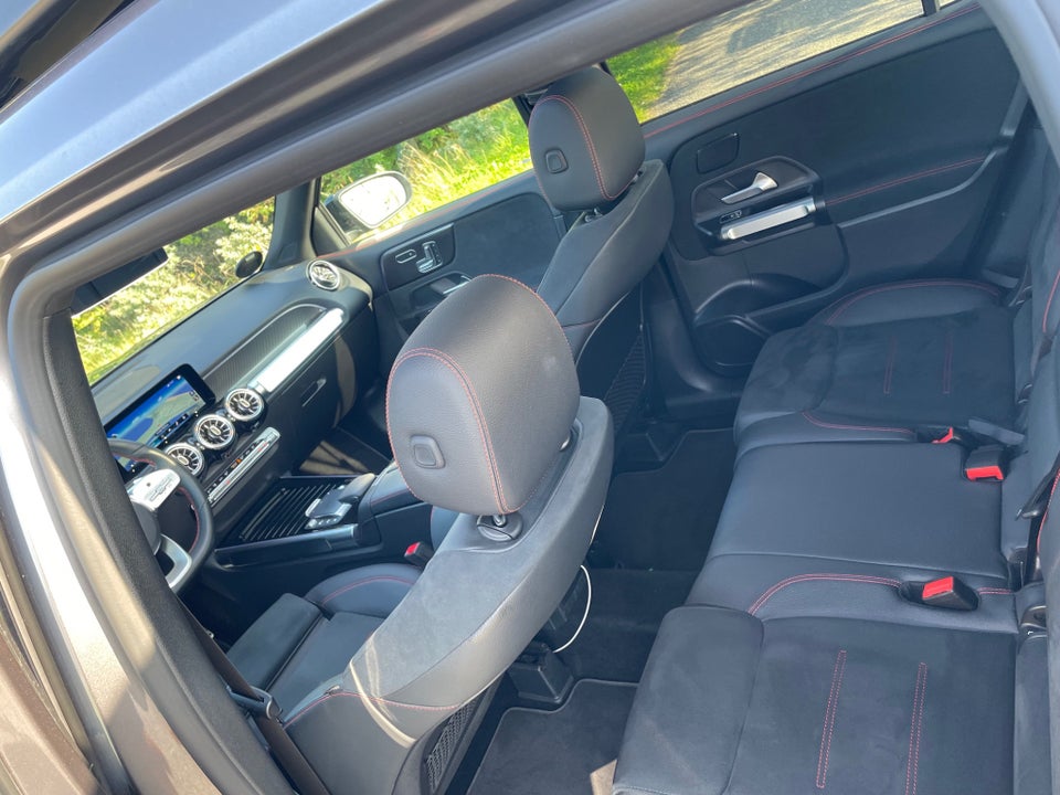 Mercedes GLB220 d 2,0 AMG Line aut. 4Matic 5d