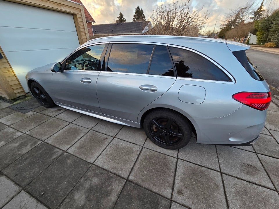 Mercedes C300 e 2,0 AMG Line stc. aut. 5d