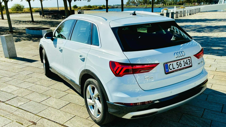 Audi Q3 35 TFSi Advanced Prestige 5d
